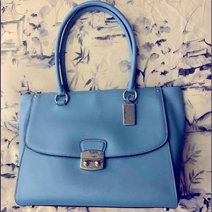 Coach Handbag large new with tag